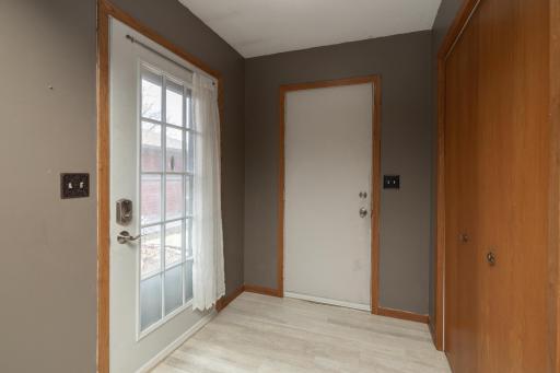 520 Hunter Hill Road, Hudson, WI 54016