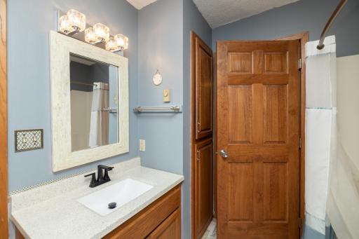 520 Hunter Hill Road, Hudson, WI 54016