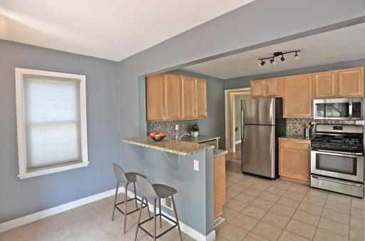 738 6th Avenue S, South Saint Paul, MN 55075