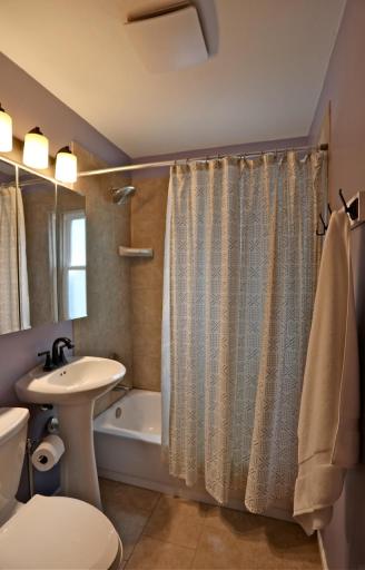 738 6th Avenue S, South Saint Paul, MN 55075