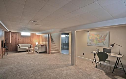 738 6th Avenue S, South Saint Paul, MN 55075