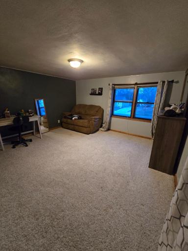 1014 3rd Avenue SW, Pipestone, MN 56164