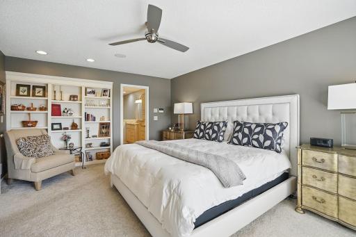 The ownerâs suite features a bright and comfortable sitting area with built-in bookshelvesâperfect for a quiet reading nook or a cozy place to unwind.