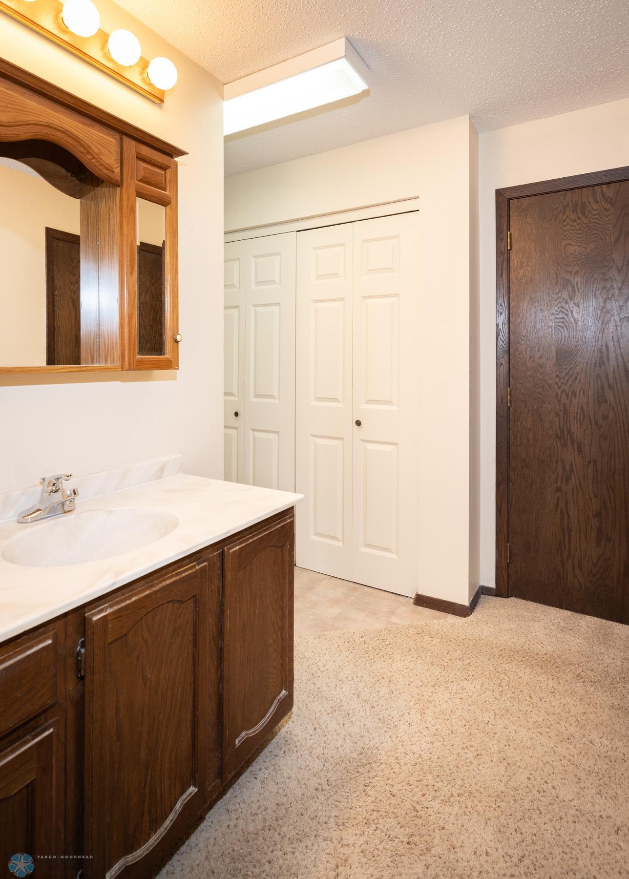 Bathroom/Laundry