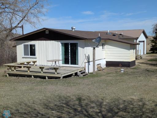 23755 County Highway 83, Battle Lake, MN 56515