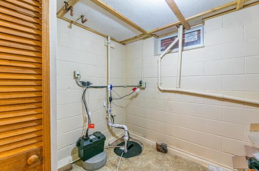 67895 County Highway 61, Finlayson, MN 55735