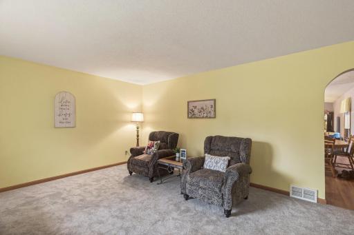 1224 Gary Drive, Saint Paul Park, MN 55071