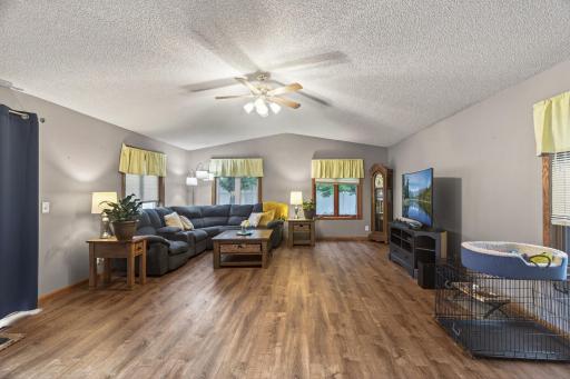 1224 Gary Drive, Saint Paul Park, MN 55071