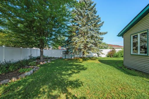 1224 Gary Drive, Saint Paul Park, MN 55071