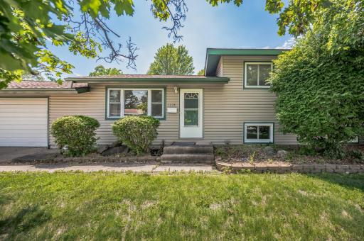 1224 Gary Drive, Saint Paul Park, MN 55071