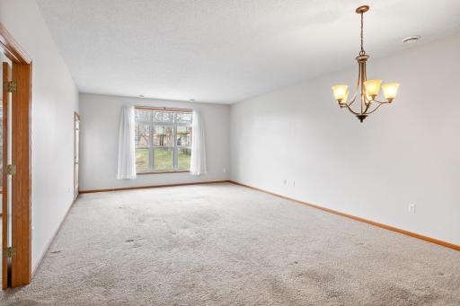 1461 Magnolia Avenue E, Saint Paul, MN 55106