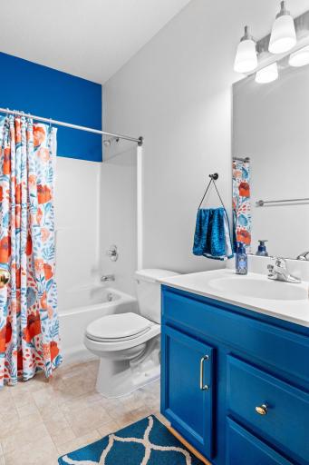 1461 Magnolia Avenue E, Saint Paul, MN 55106