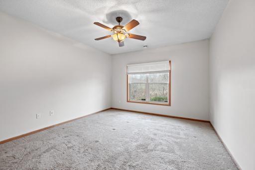 1461 Magnolia Avenue E, Saint Paul, MN 55106