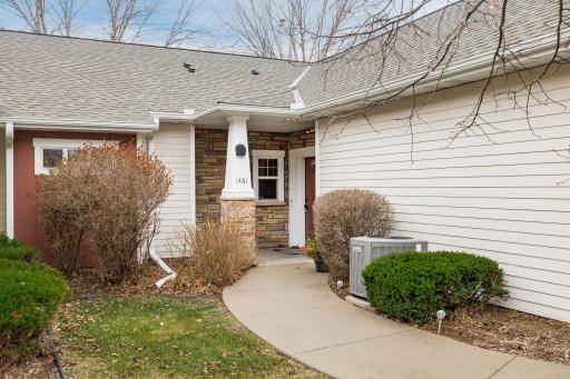 1461 Magnolia Avenue E, Saint Paul, MN 55106