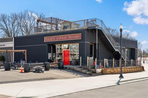 Enjoy stopping at one of the local breweries for a drink while you are exploring downtown.