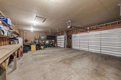 28164 96th Street NW, Zimmerman, MN 55398