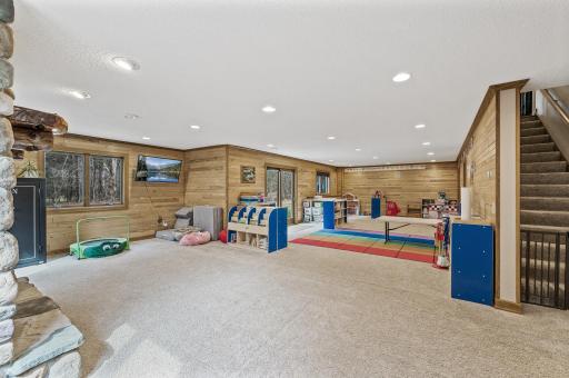 28164 96th Street NW, Zimmerman, MN 55398