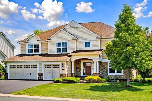 Exceptionally spacious and beautifully appointed 2-story in the desireable Enclave at Cleary Lake neighborhood!