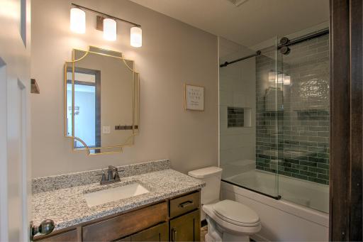 1055 Bellaire Boulevard NW, Isanti, MN 55040