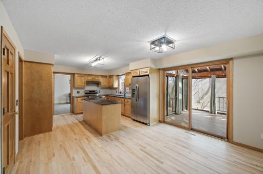 16925 27th Avenue N, Minneapolis, MN 55447