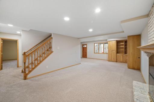 16925 27th Avenue N, Minneapolis, MN 55447