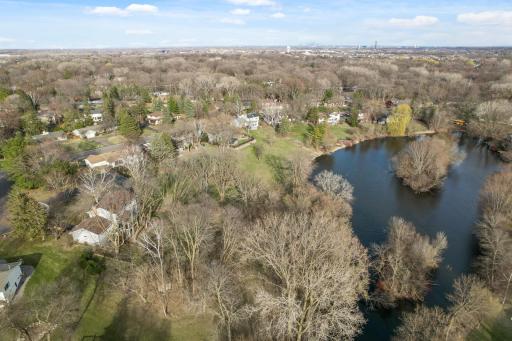 16925 27th Avenue N, Minneapolis, MN 55447