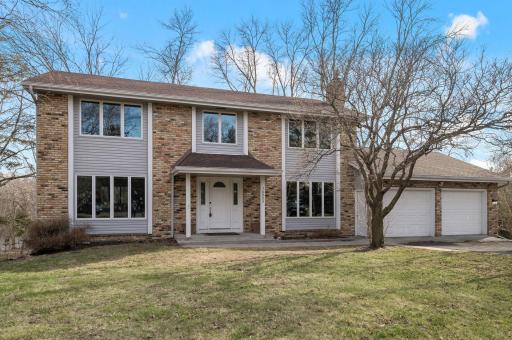 16925 27th Avenue N, Minneapolis, MN 55447