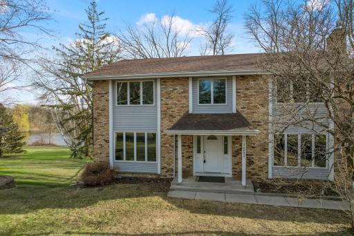 16925 27th Avenue N, Minneapolis, MN 55447