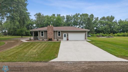 2368 Highway 9 N, Glyndon, MN 56547