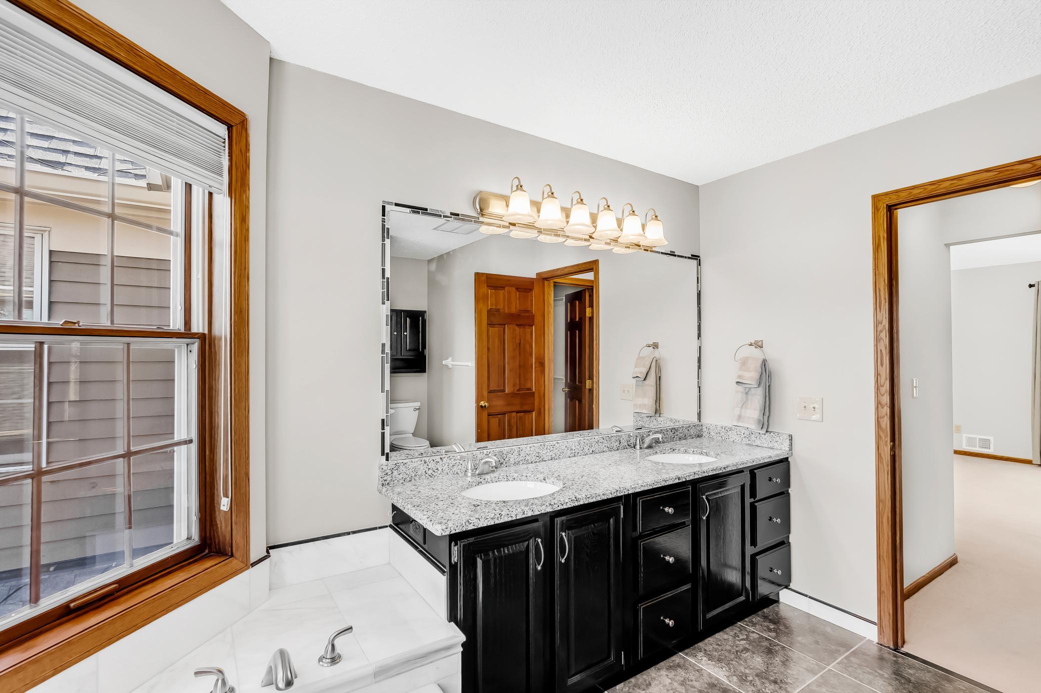 Upper Level Primary Bathroom