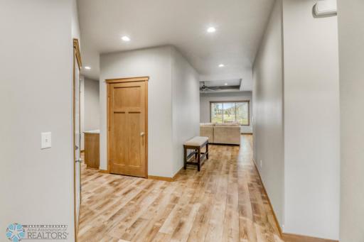 7352 Eagle Pointe Drive S, Fargo, ND 58104