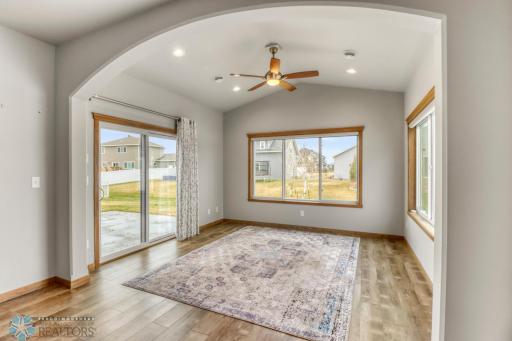 7352 Eagle Pointe Drive S, Fargo, ND 58104
