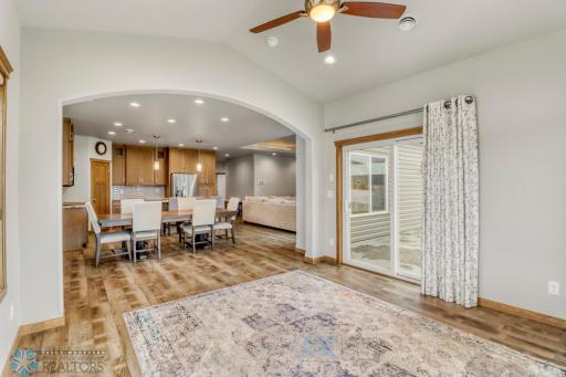 7352 Eagle Pointe Drive S, Fargo, ND 58104