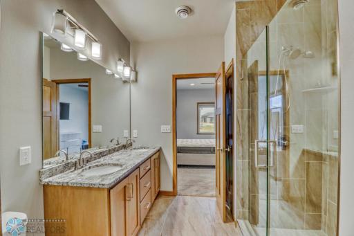 7352 Eagle Pointe Drive S, Fargo, ND 58104