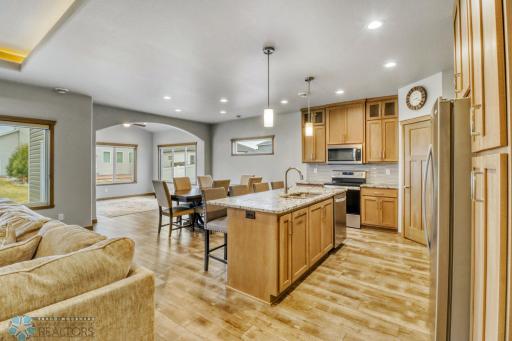 7352 Eagle Pointe Drive S, Fargo, ND 58104