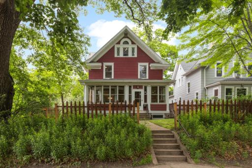 1757 Minnehaha Avenue W, Saint Paul, MN 55104