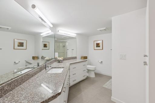 2887 Lake Shore Avenue, Maple Plain, MN 55359