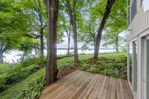 2887 Lake Shore Avenue, Maple Plain, MN 55359