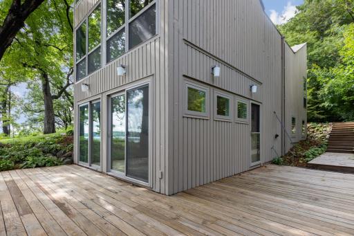 2887 Lake Shore Avenue, Maple Plain, MN 55359