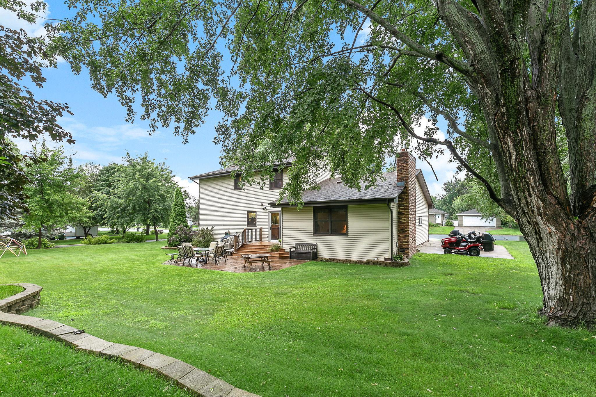 50-web-or-mls-871-Paul-Pkwy-NE-50.jpg