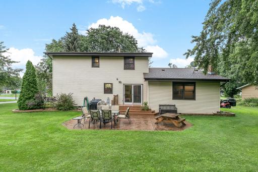 871 Paul Parkway NE, Minneapolis, MN 55434