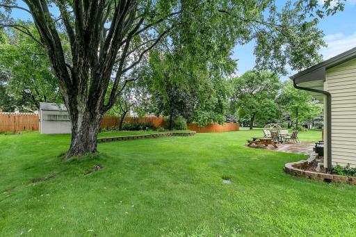 871 Paul Parkway NE, Minneapolis, MN 55434