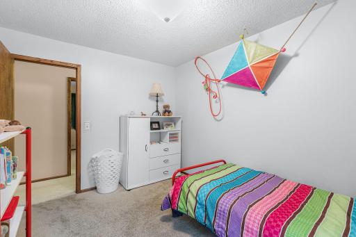 871 Paul Parkway NE, Minneapolis, MN 55434