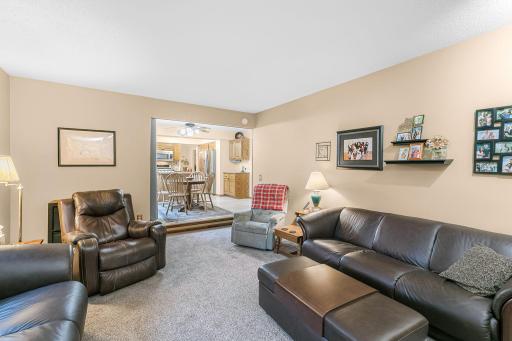 871 Paul Parkway NE, Minneapolis, MN 55434