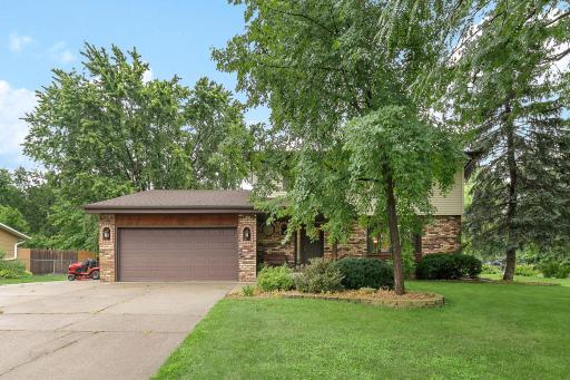 871 Paul Parkway NE, Minneapolis, MN 55434