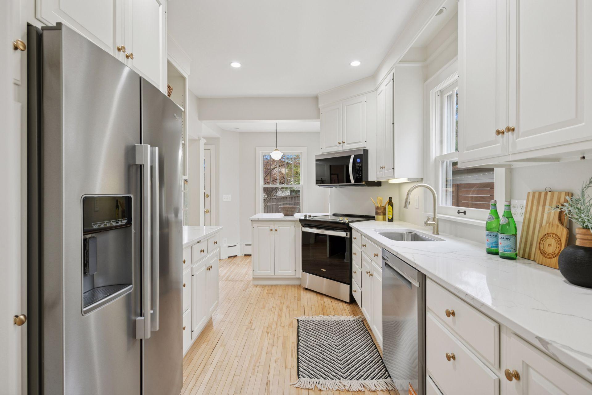 Brand new stainless steel appliances/countertops/fixtures