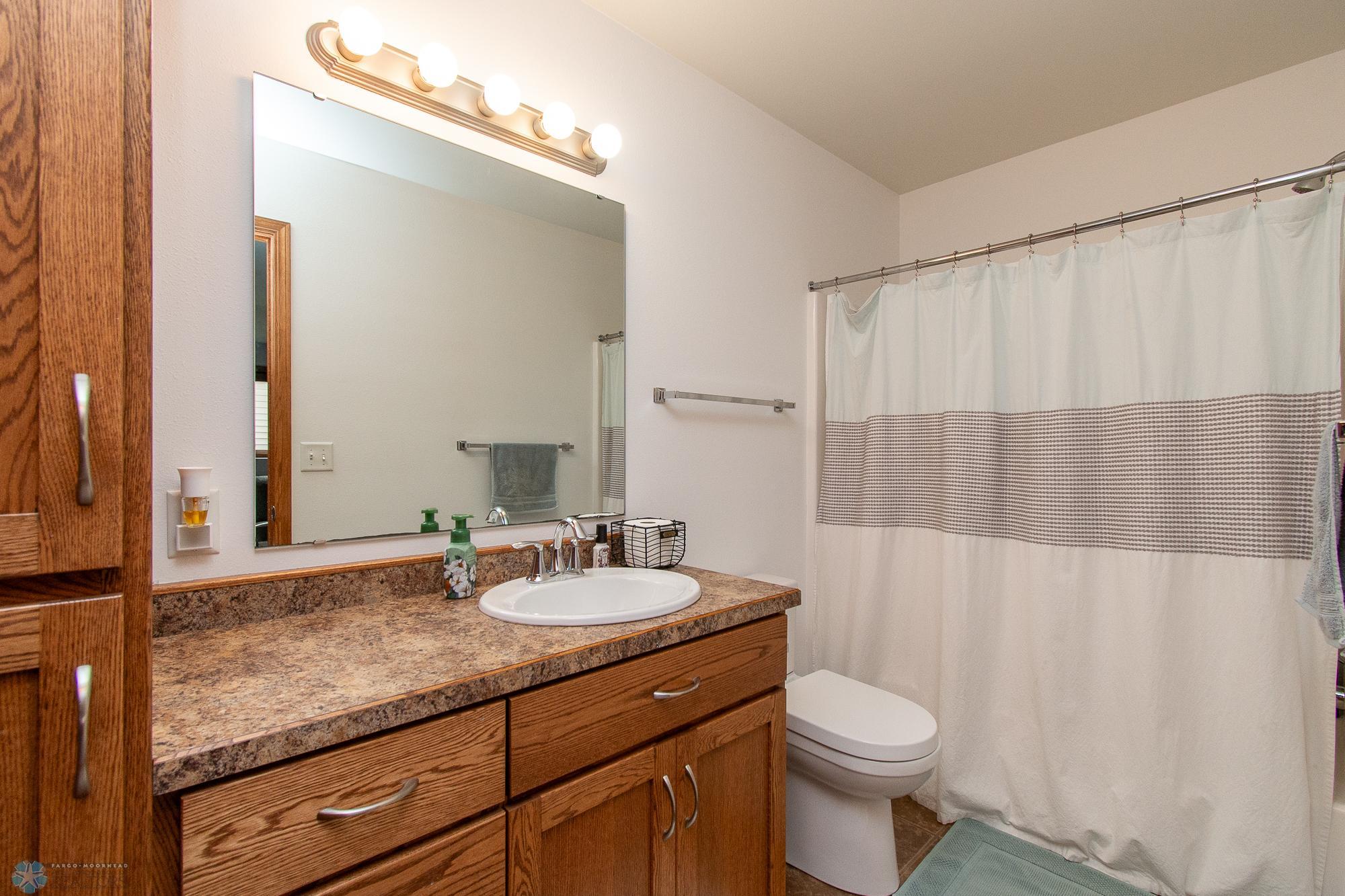 Bathroom 2- Full Bath