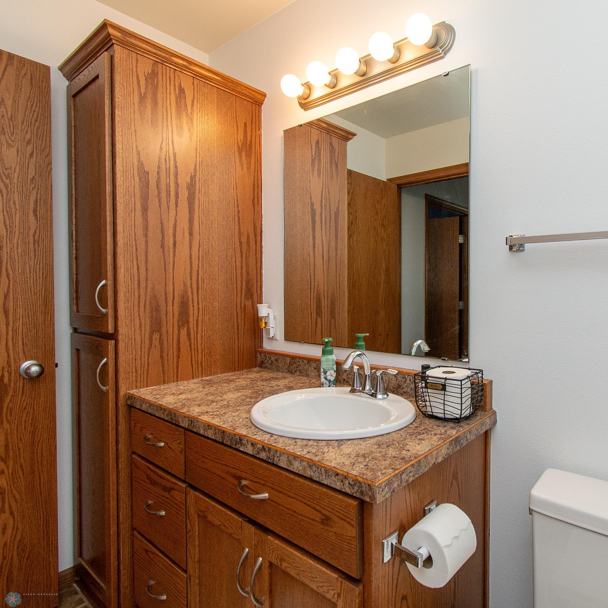 Bathroom 2- Full Bath