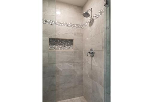 4801 Rolling Green Parkway, Minneapolis, MN 55436