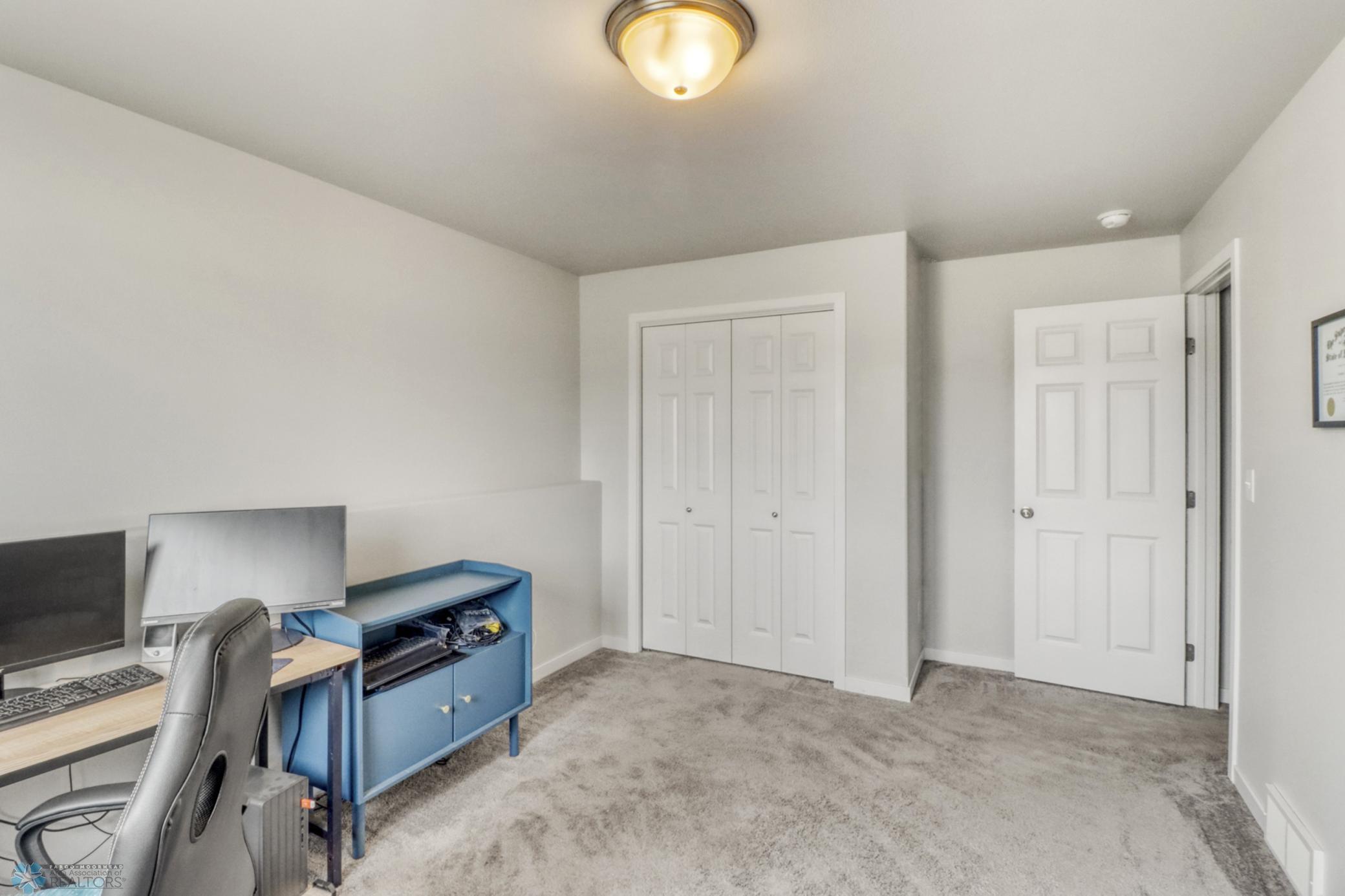 Basement Bedroom2_2.JPG